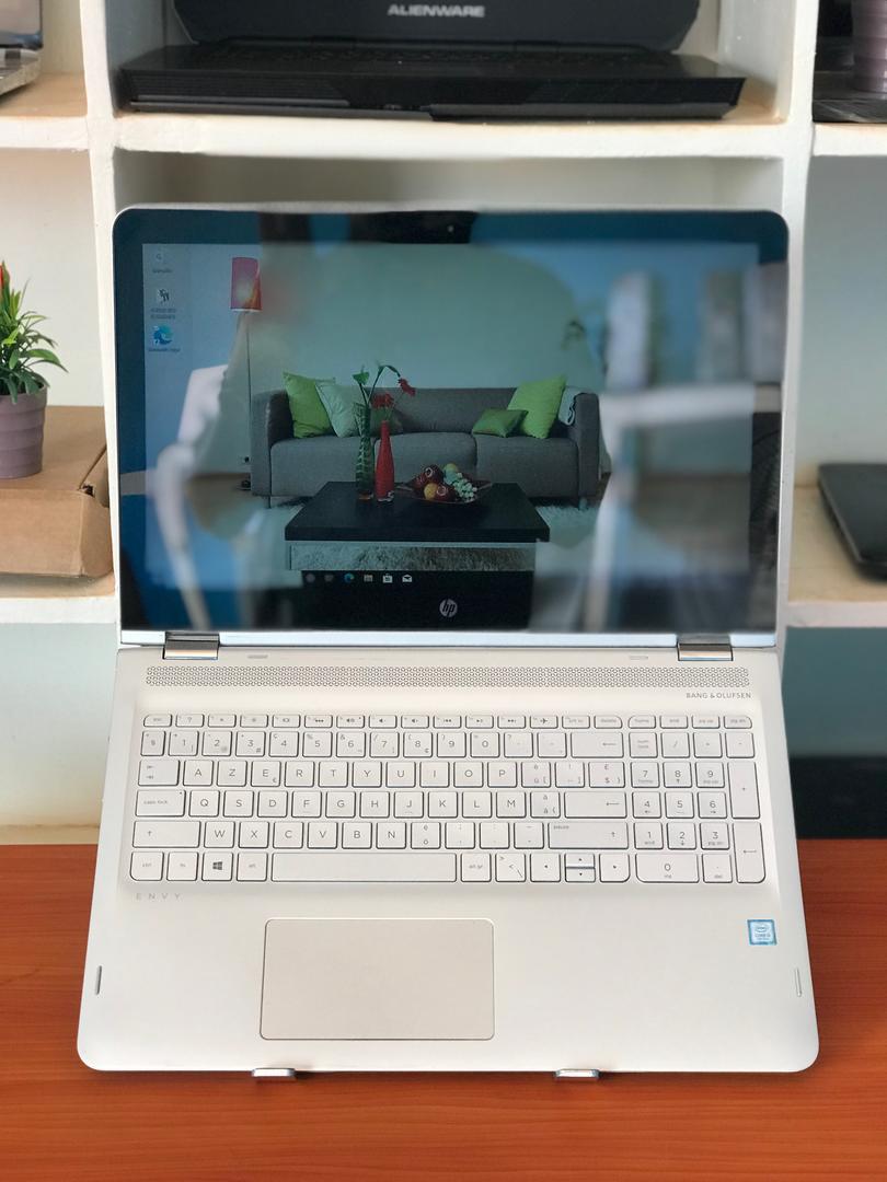 HP Envy x360