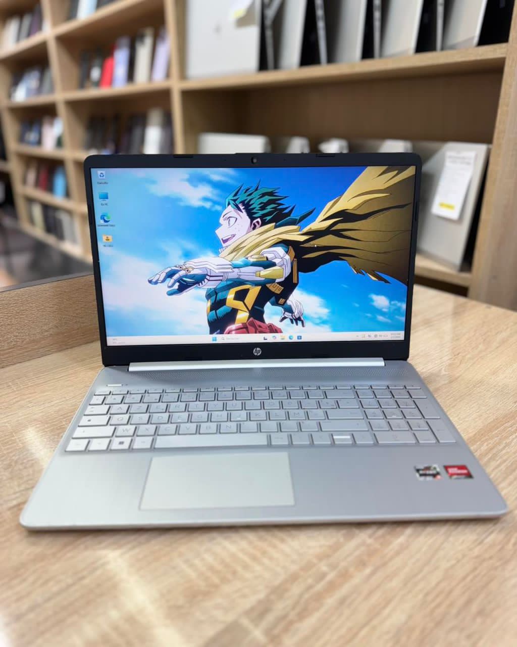 HP Pavilion 15 Silver
