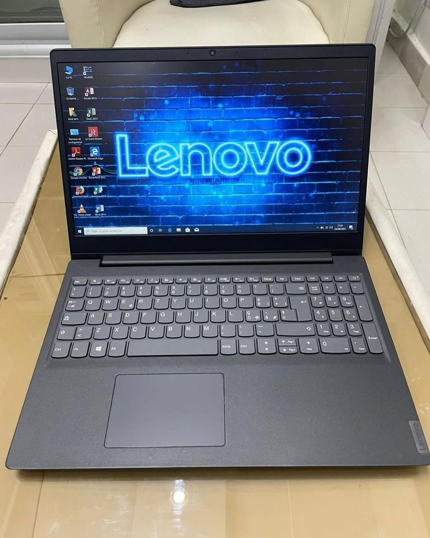 Lenovo V15